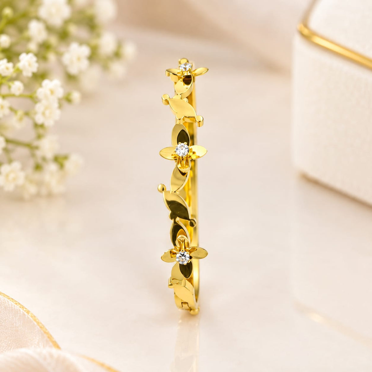 anti tarnish Gold Bracelet