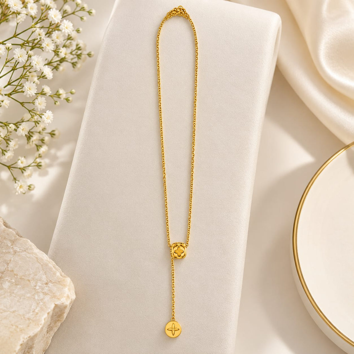 Elegant Gold Drop Pendant Necklace